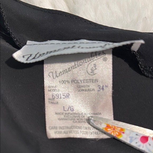 Vintage Black Chemise - Picture 4 of 6